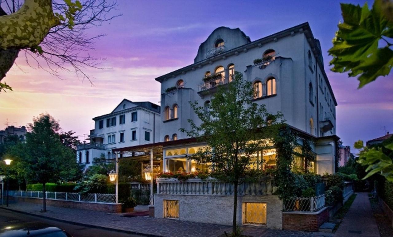 Hotel Biasutti Lido di Venezia Luaran gambar